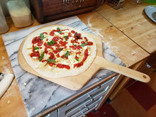 Load image into Gallery viewer, Basswood Pizza Peel
